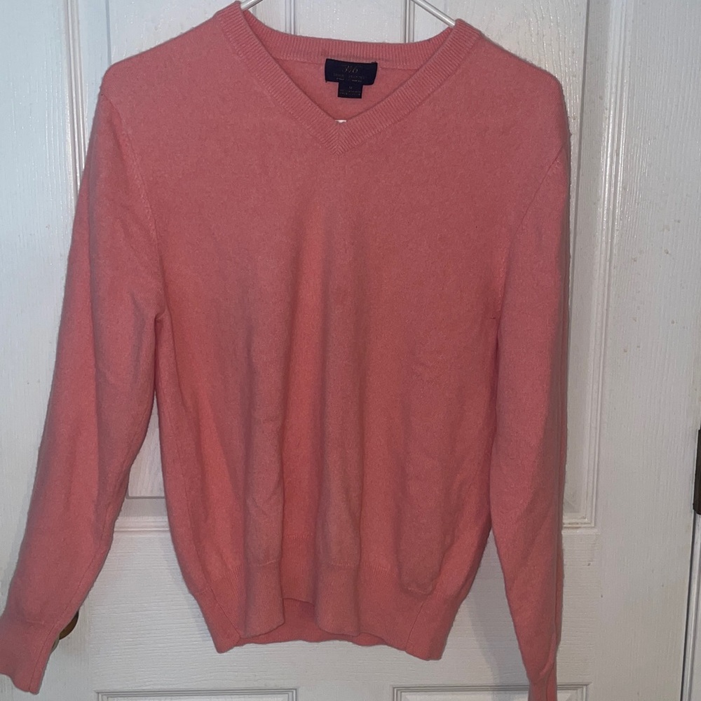 Cashmere! Brooks Brothers 100% cashmere vintage sweater. Luxurious! elegant!